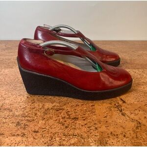 Robert Clergerie Paris Wedge Women’s Size 8 Platform Shoes Red Closed Toe